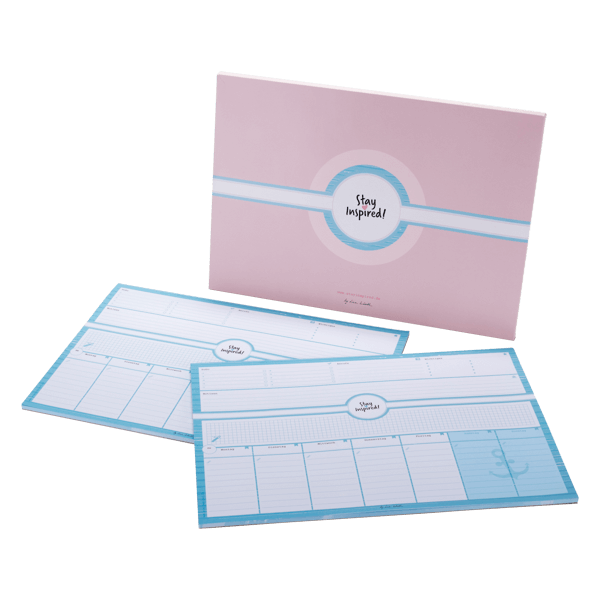 blaue Schreibtischunterlage DIN A3 mit passender rosa/blauer Verpackung