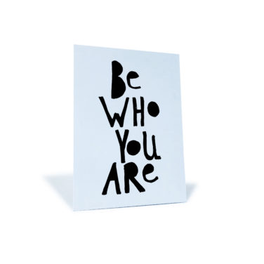 Postkarte "Be who you are"
