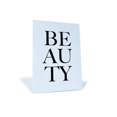 Postkarte "Beauty" in schwarz-weiß